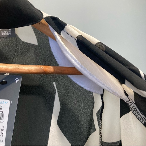 Primark UK Abstract Print Dress with Cut-Out Neckline BNWT Cocktail Party Dress - Picture 12 of 13